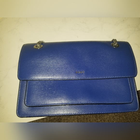 DKNY bag - Picture 9 of 10